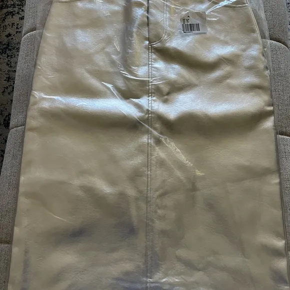 7 for all mankind metallic faux leather midi skirt