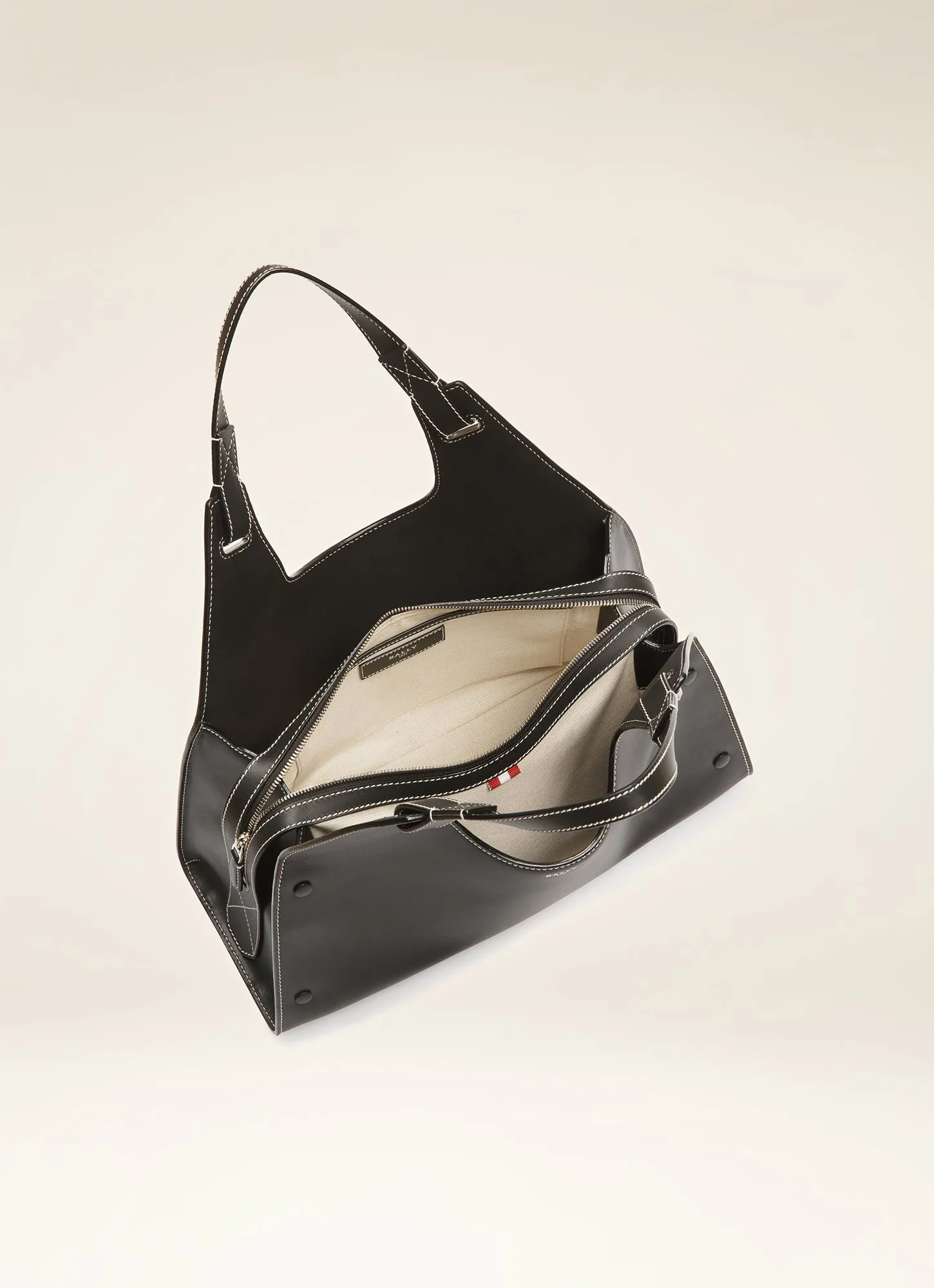 Ahres - Shoulder Bag