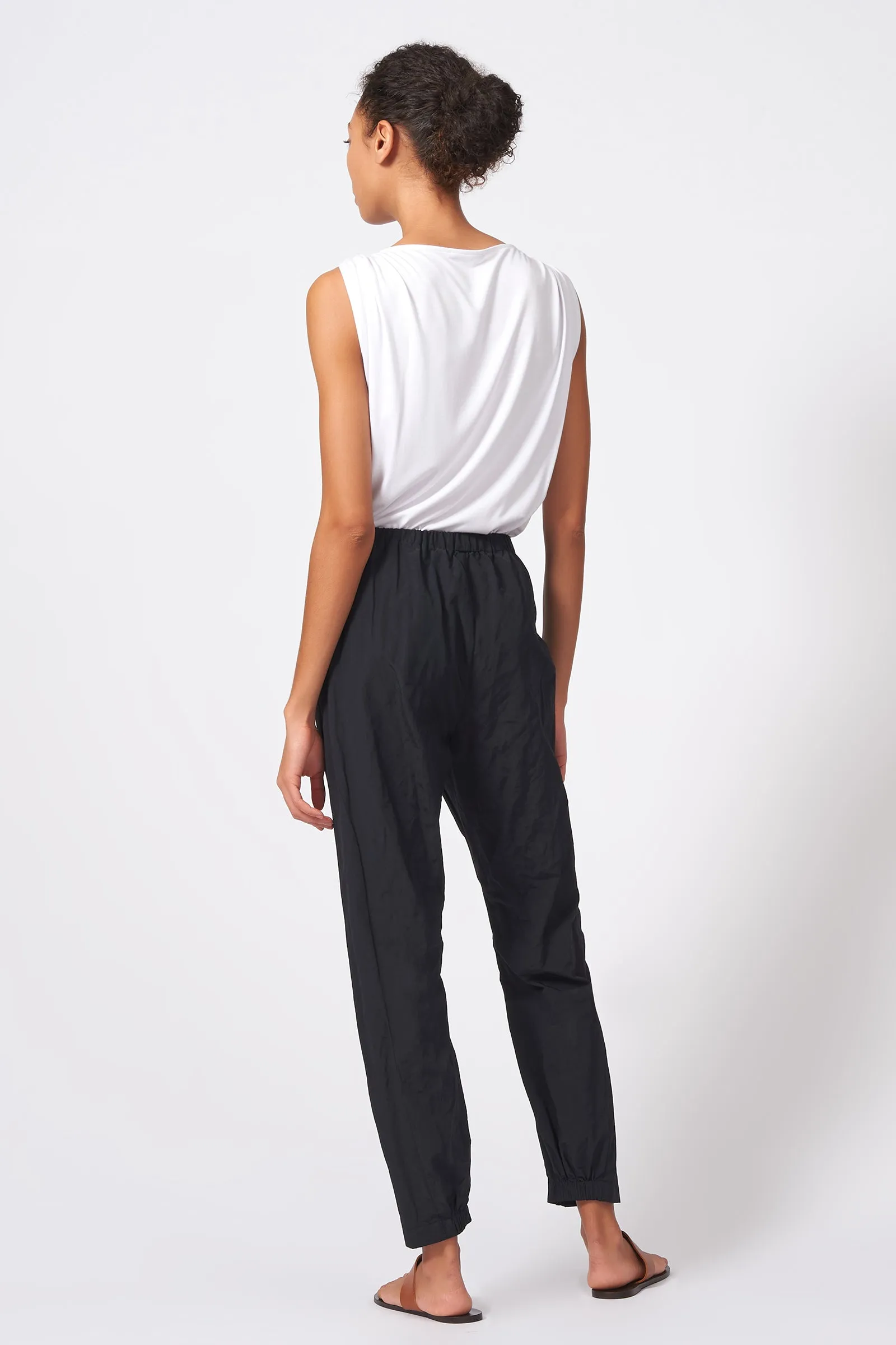 Angle Seam Jogger - Black