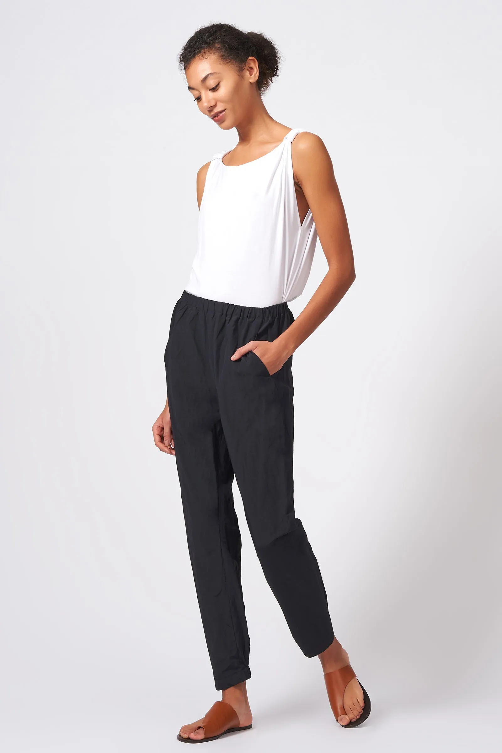 Angle Seam Jogger - Black