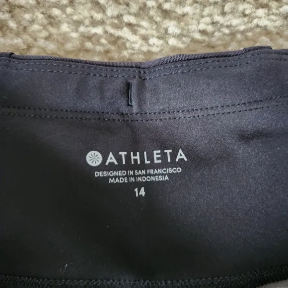 Athleta Ascender Short