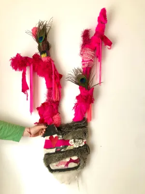 Buzzy, "Major Love Mask"