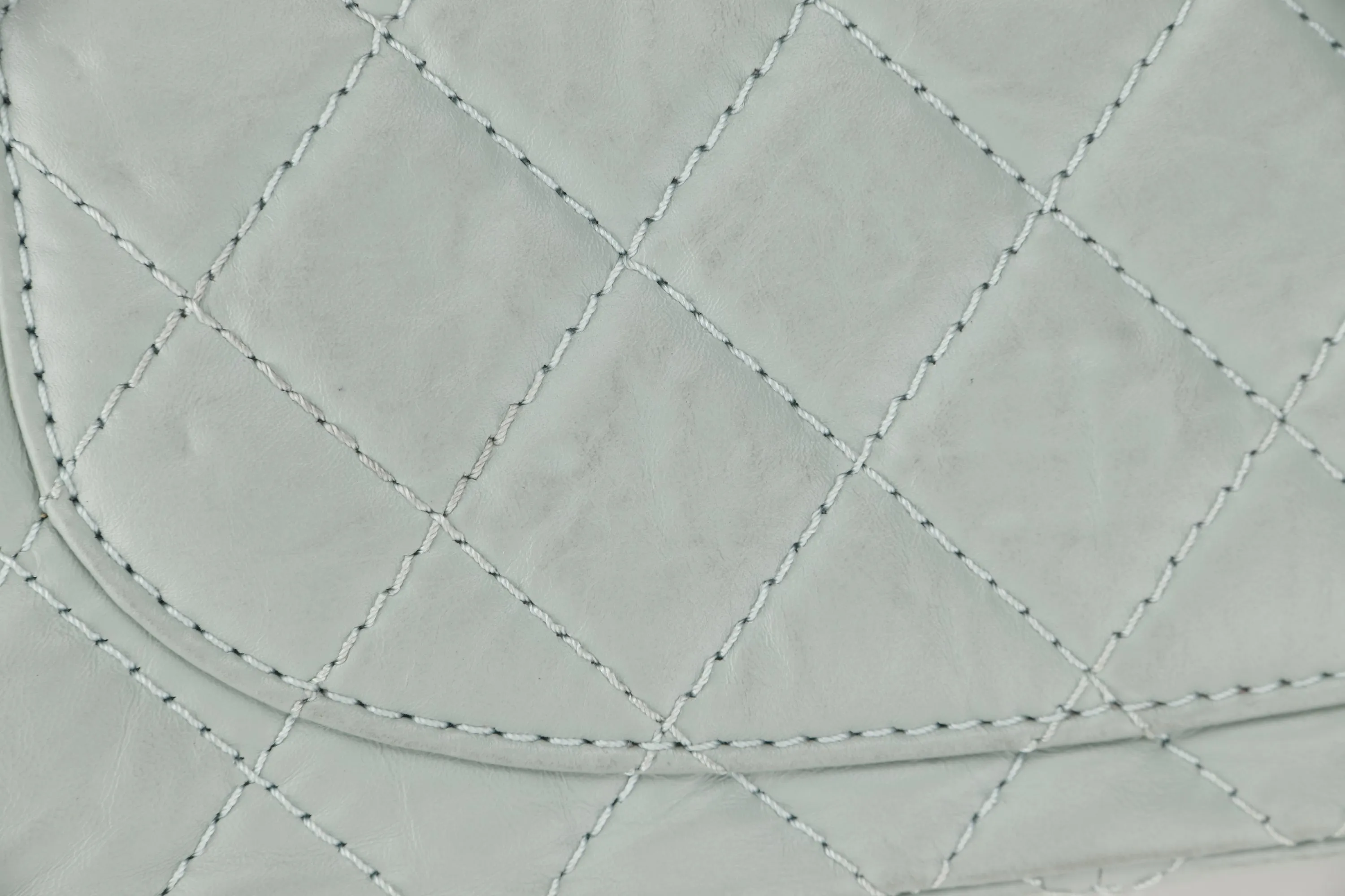 CHANEL REISSUE 227 (2539xxxx) MINT GREEN CALFSKIN GOLD HARDWARE, WITH CARD, DUST COVER & BOX