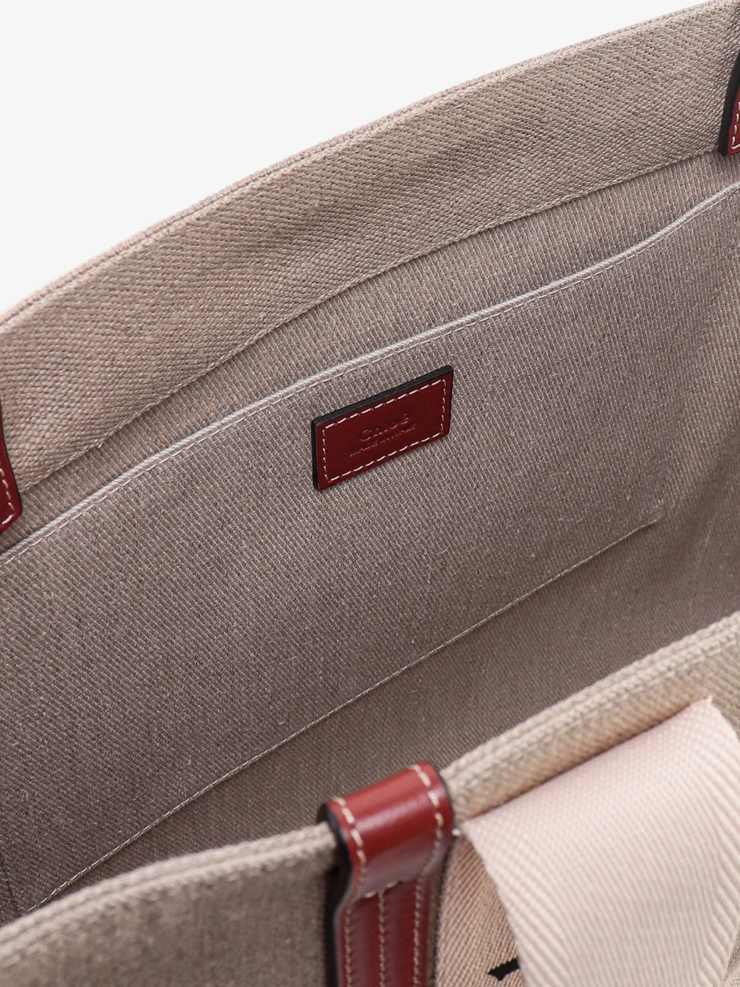 Chloe' Linen Shoulder Bag With Logo Print. This Bag Is Made With Lower Environmental Impact Material