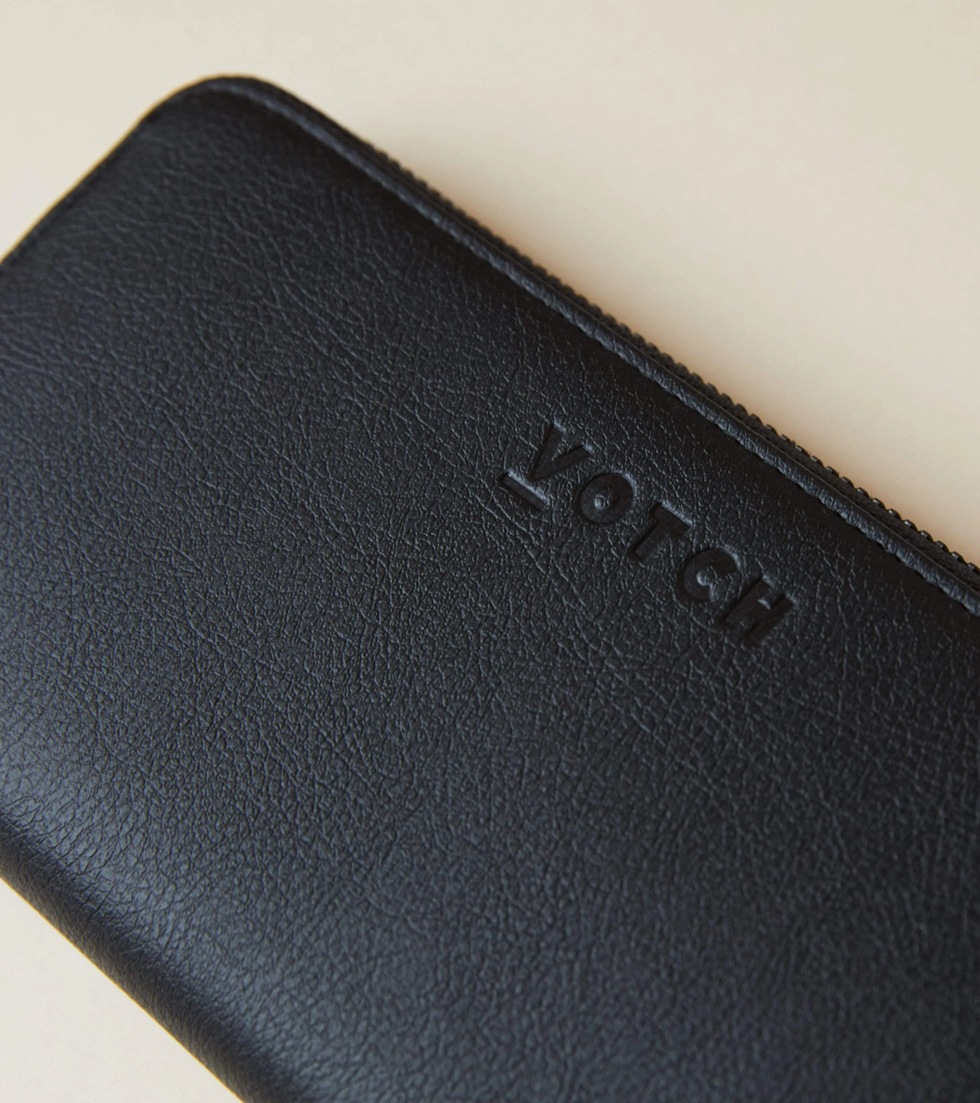 Classic Essentials Apple Leather Vegan Purse | Black