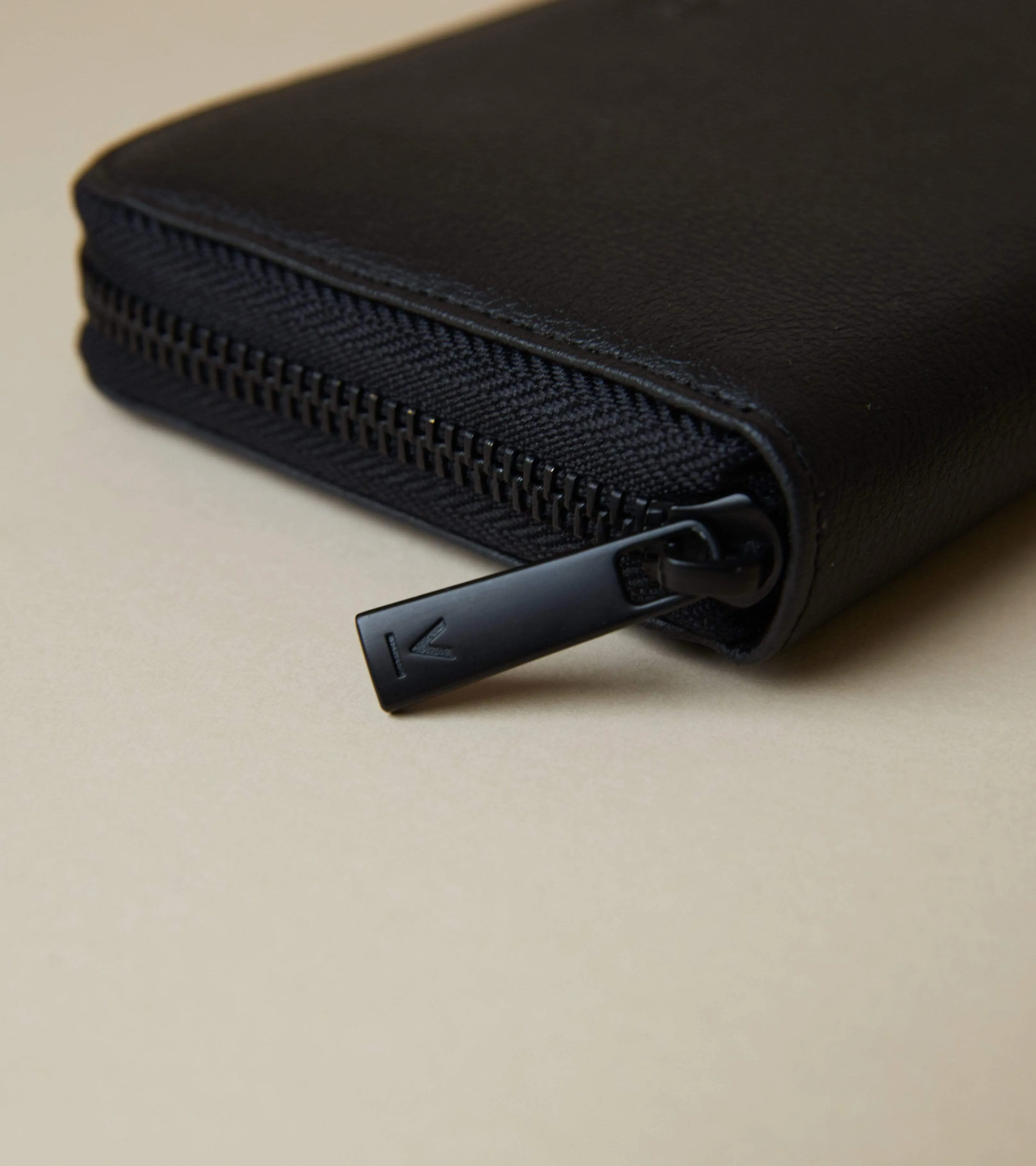 Classic Essentials Apple Leather Vegan Purse | Black