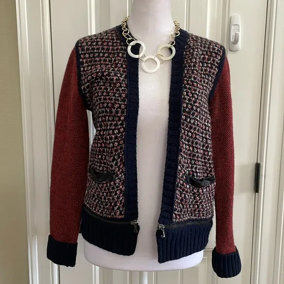 CLUB MONACO red and navy knit cardigan sweater.  S