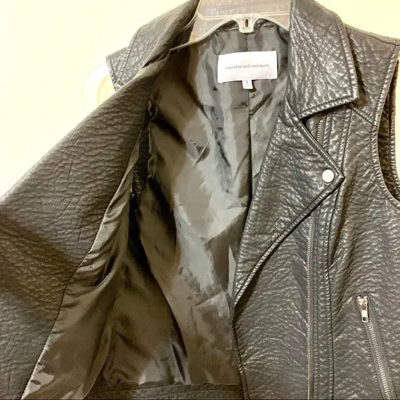 Cupcakes &amp; Cashmere Faux Leather Crossover Vest S
