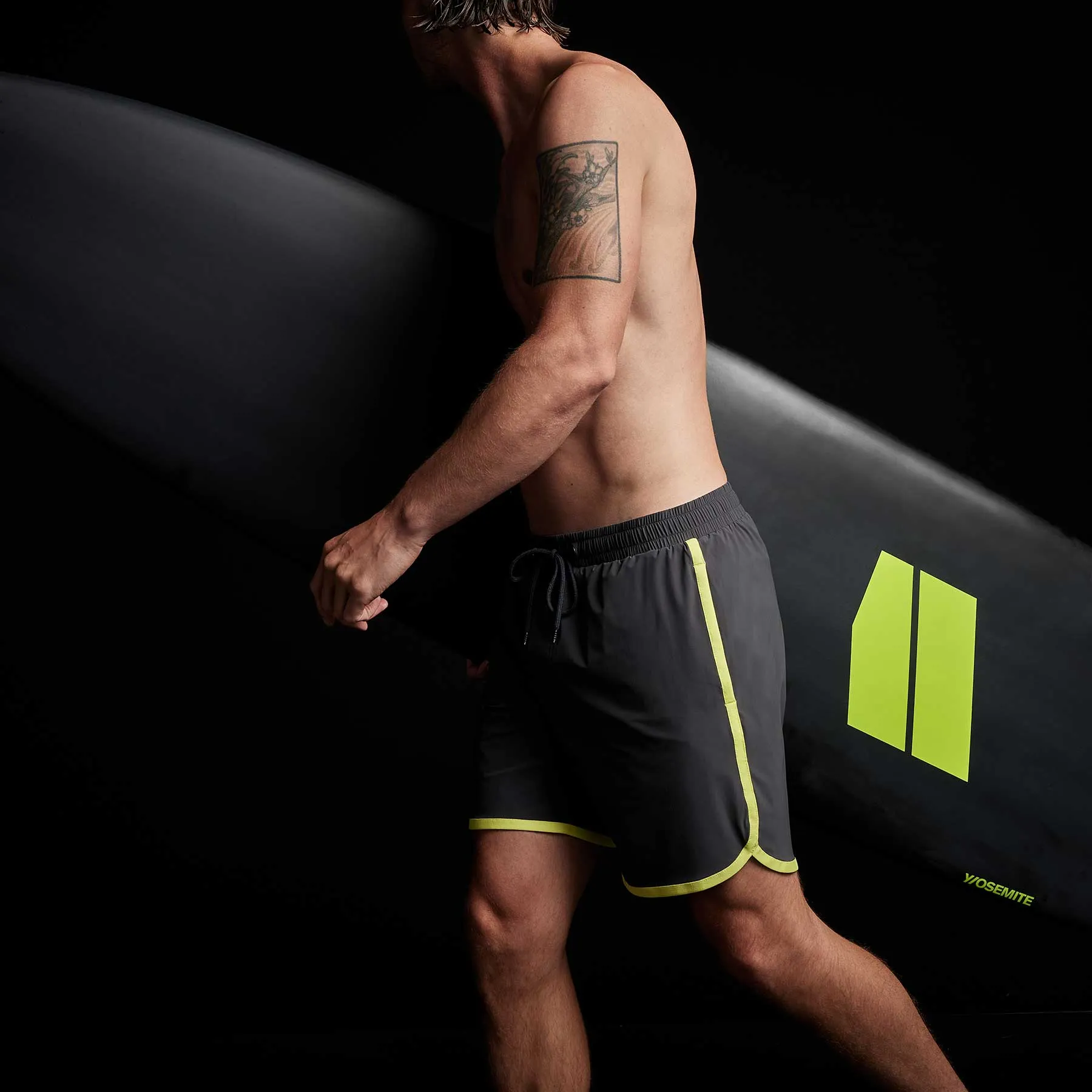 Curved Hem Boardshort - Carbon/Neon