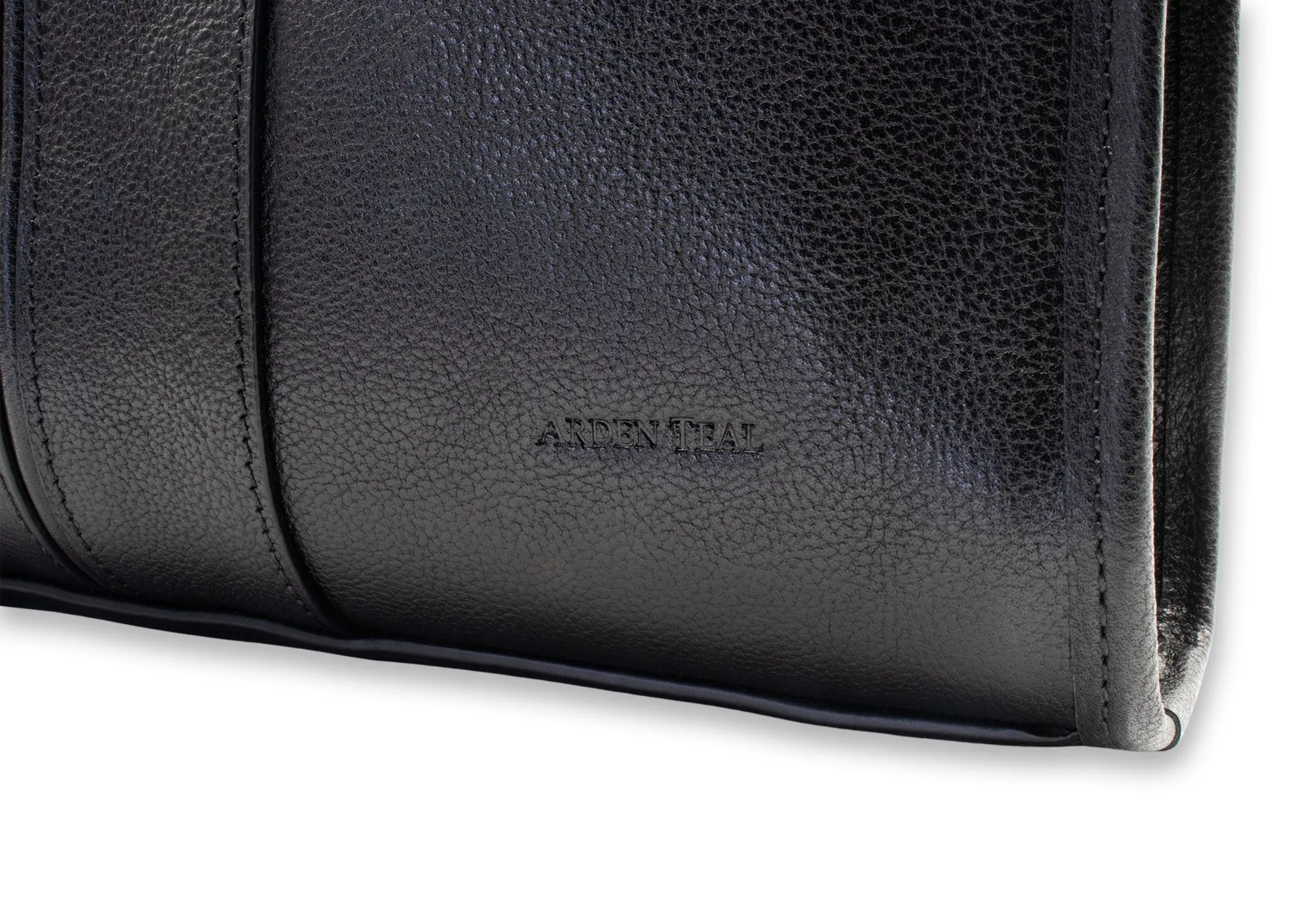 Envigado Black Leather Messenger Bag
