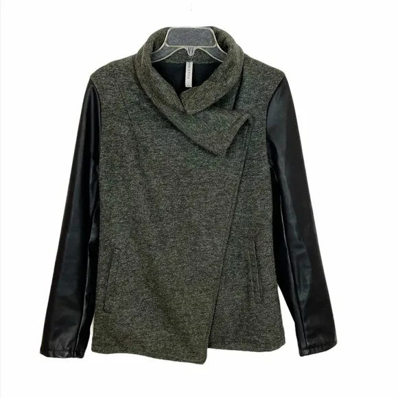 FABLETICS ‘Milano’ Coat Mixed Media Black Large