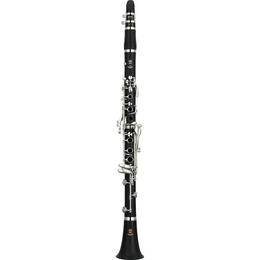 GENTLY USED Yamaha YCL555 Standard Clarinet