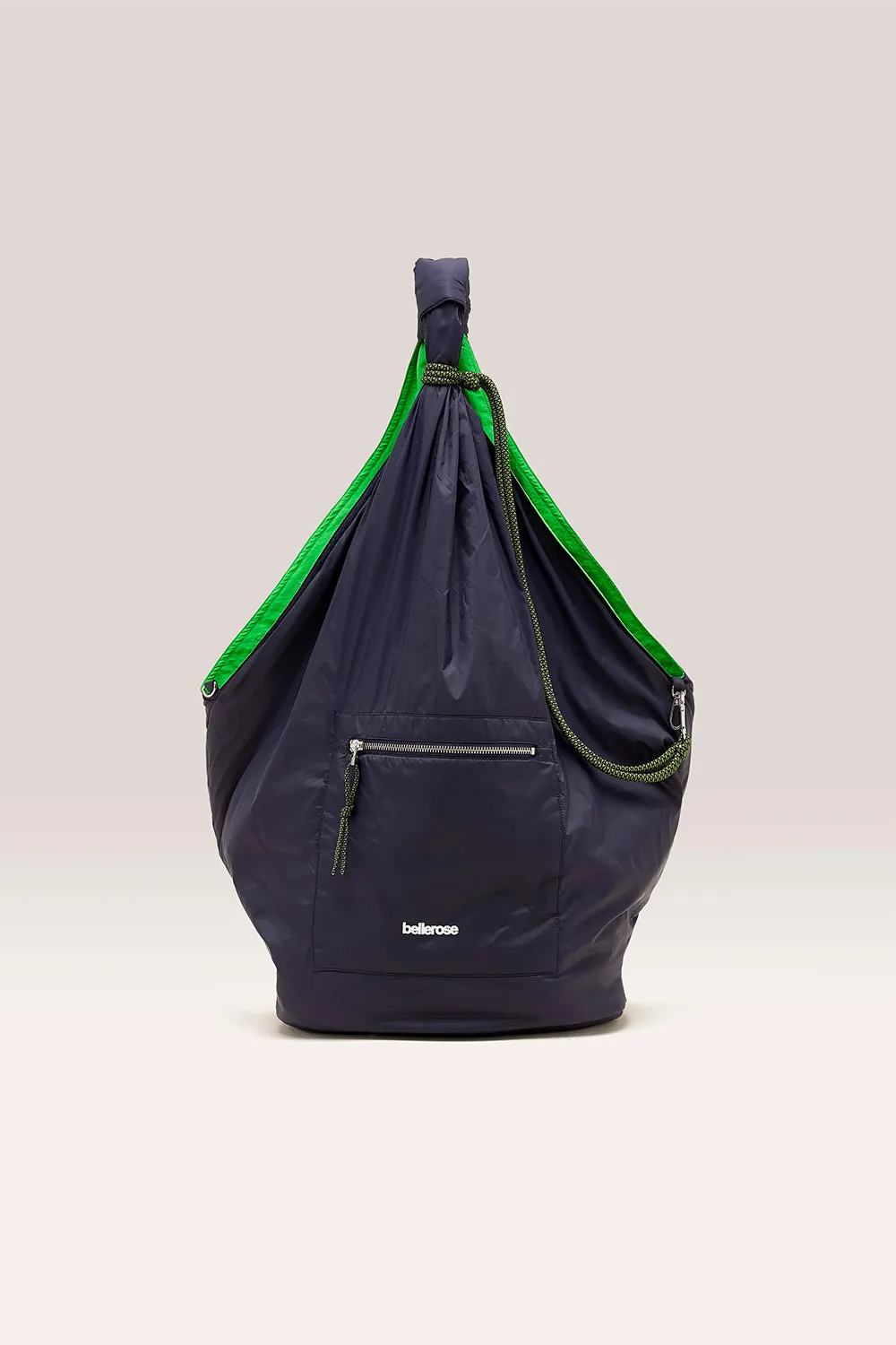 Hozon Bag, Captain