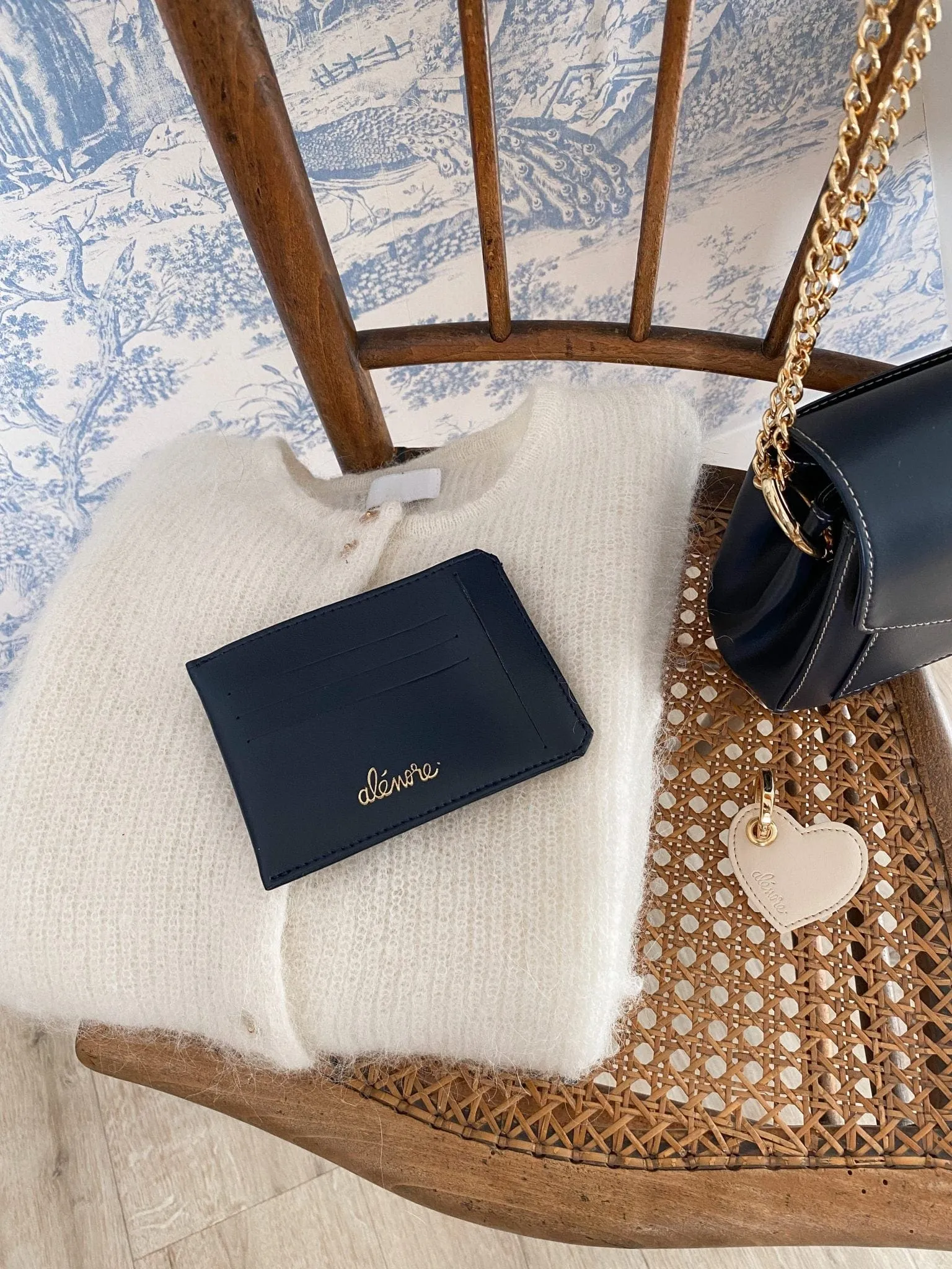 Jasmin Vegan Apple Leather Compact Wallet | Navy