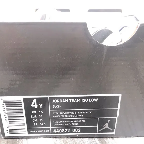 🏀Jordan Team ISO Low STEALTH/VRSTY RD-LT GRPHT-BLCK Hi-Top Sneakers Size: 4Y 👟