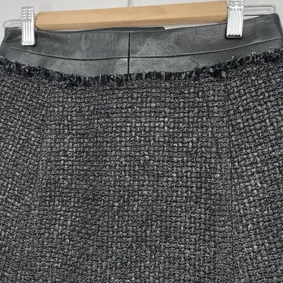 Kaufman Franco Tweed Mini Skirt Size 2/38 Black Faux Leather USA Made Vtg Luxury