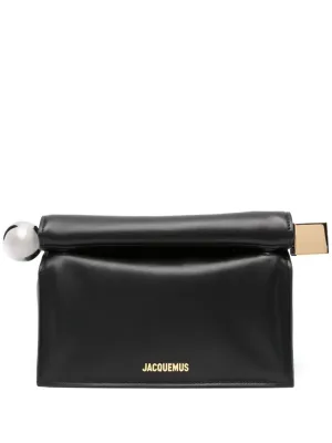 LA POCHETTE ROND CARRE