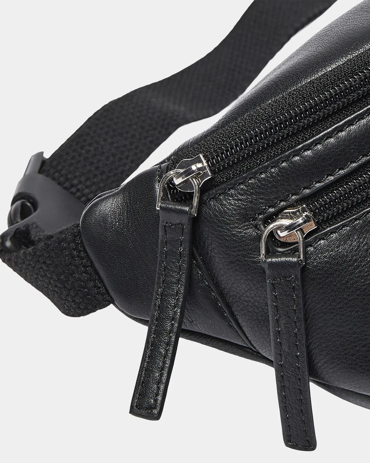 Leather bum bag - Black