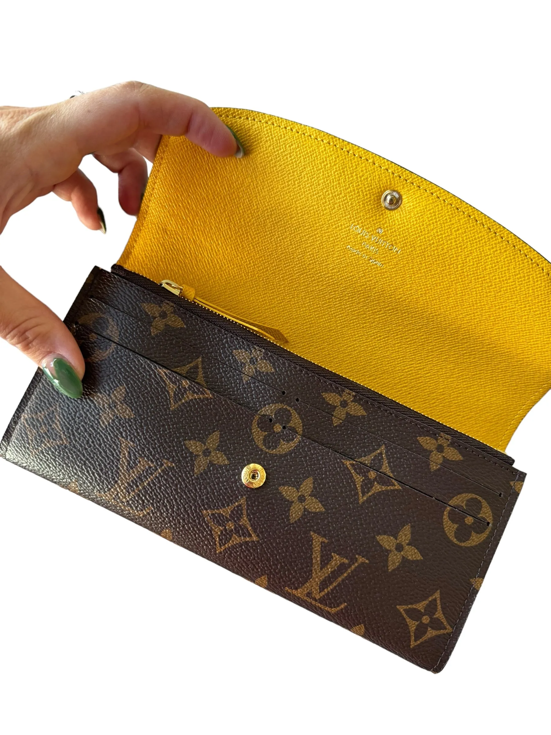 Louis Vuitton Monogram Emilie Wallet Mimosa