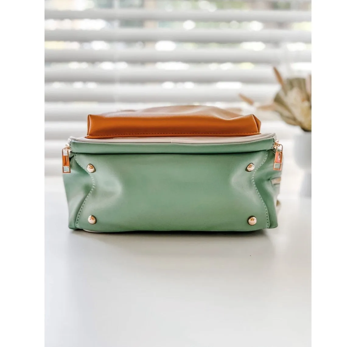 MummaBear Eucalyptus - Vegan Leather Nappy Backpack