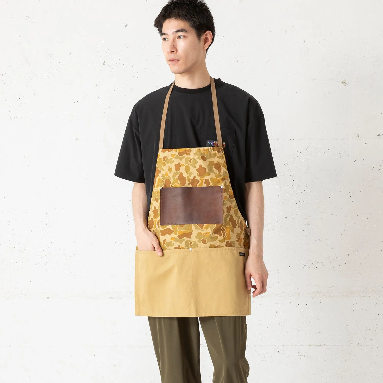 NAPRON | ナプロン　LEATHER POCKET APRON