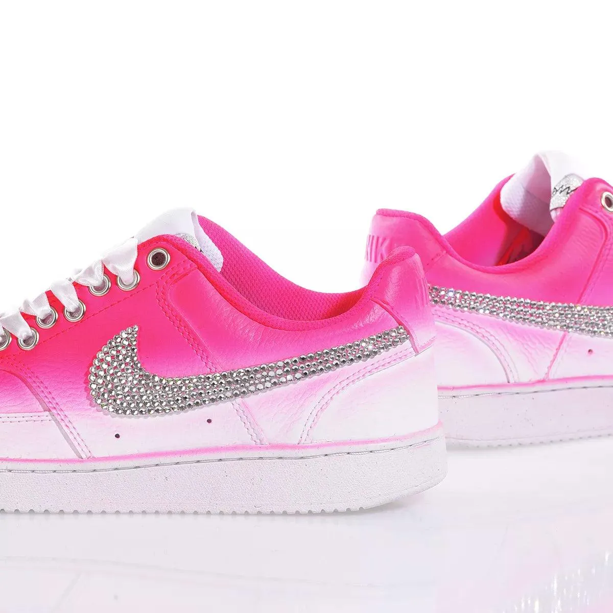 Nike Shade Fuchsia