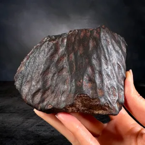 NWA Ordinary Chondrite Meteorite with Fluted Regmaglypts, 1095g, Premium Collector’s Specimen | Algeria, Northwest Africa