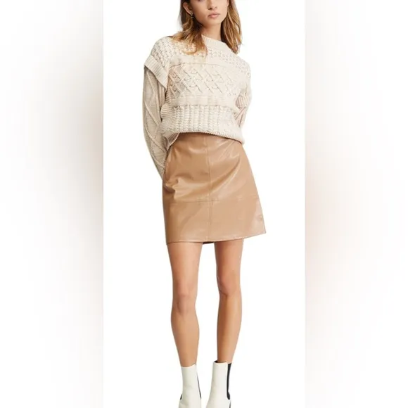 NWT MINKPINK Valet Mini Skirt