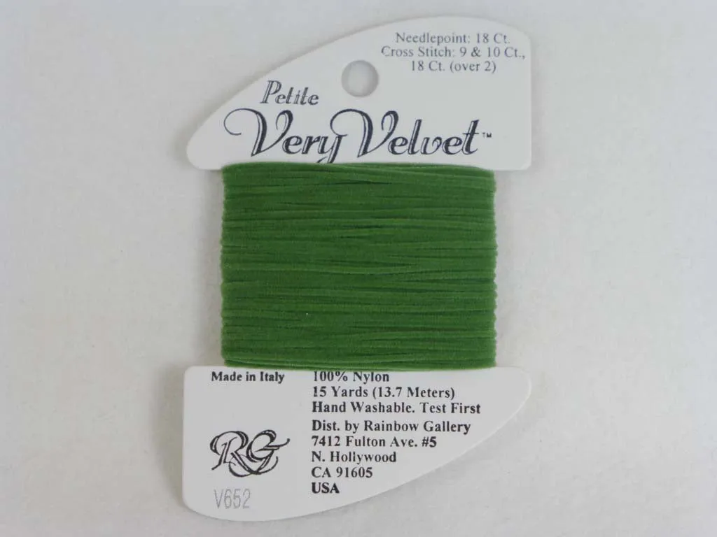Petite Very Velvet V652 Hunter Green