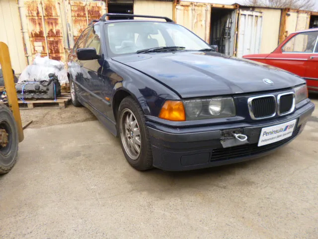 S2681 3' E36 Sedan 318i M43 AUTO 1998/03