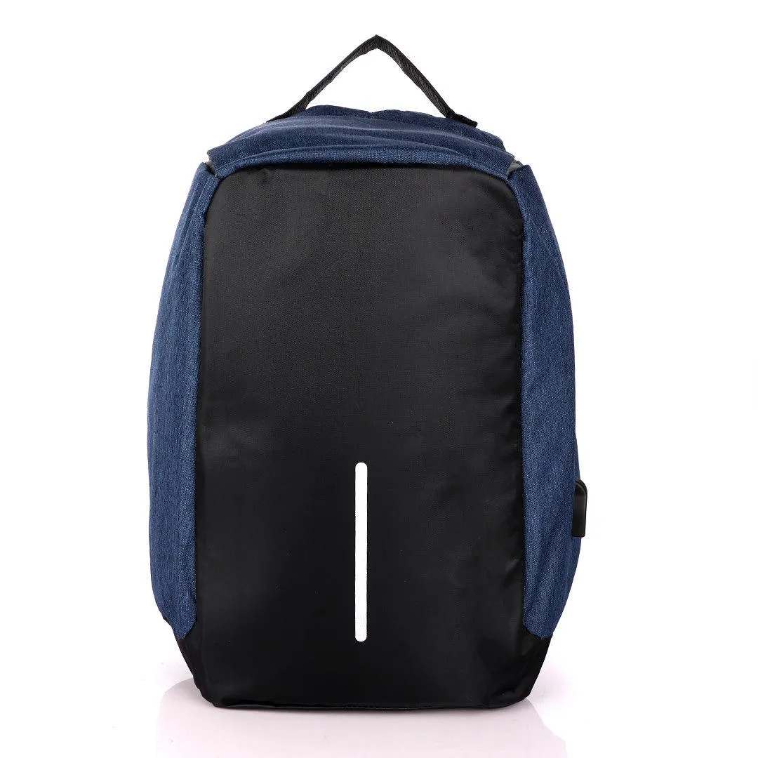 Smart portable Travel Backpack with USB port - Blue