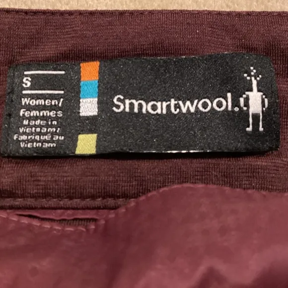 Smart Wool Smartloft 120 Quilted Mini Skirt- Burgundy- Size Small
