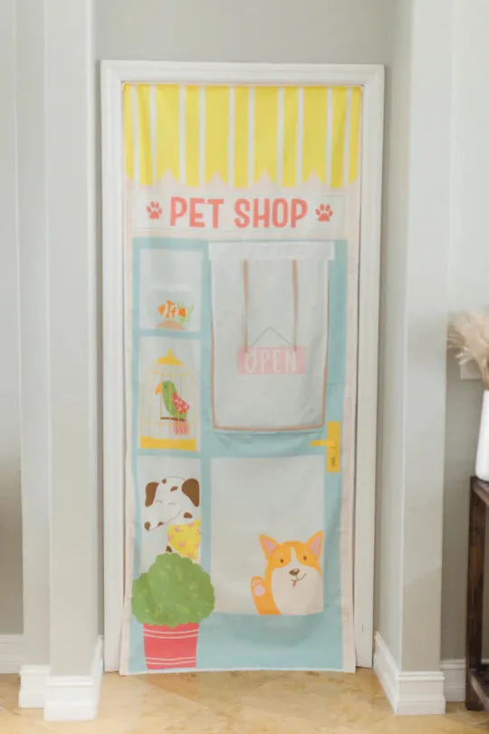 Swingly Doorway Storefront