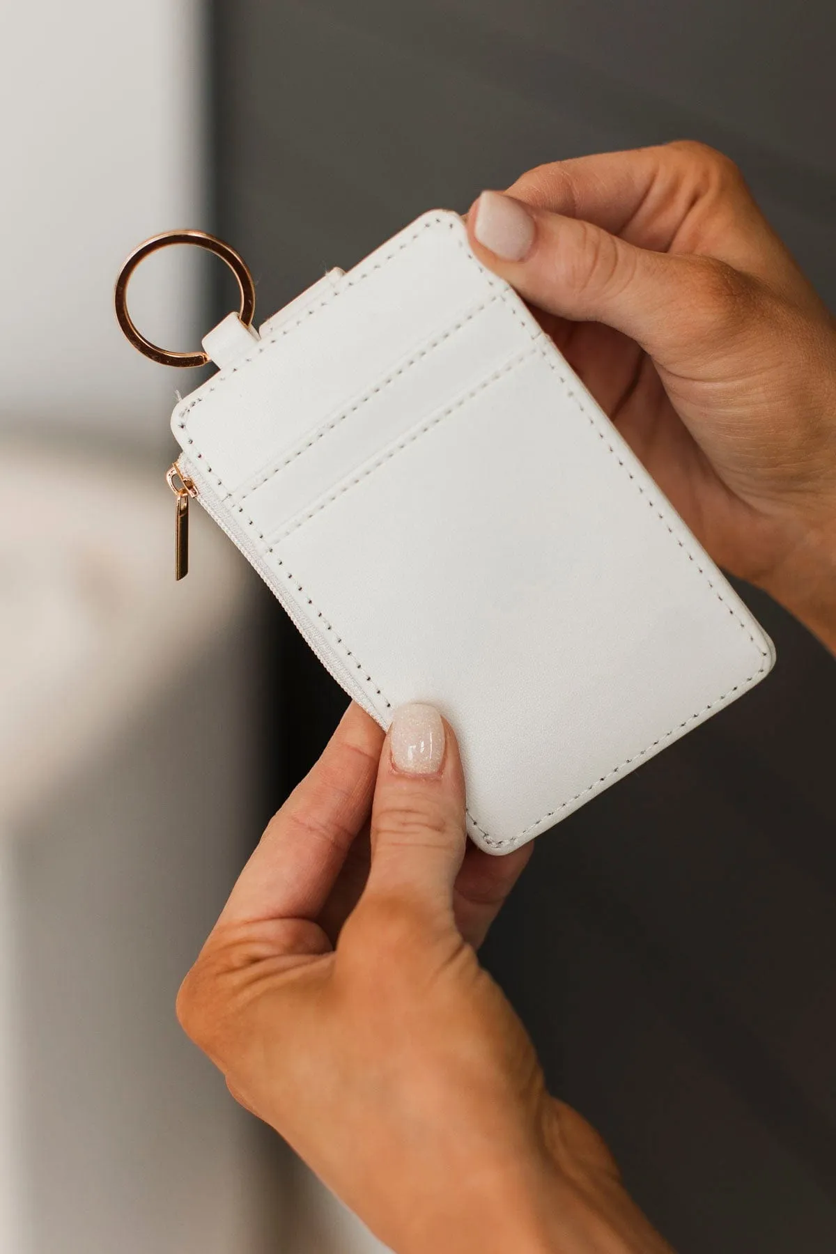 The Darling Effect Keychain Card Wallet- White