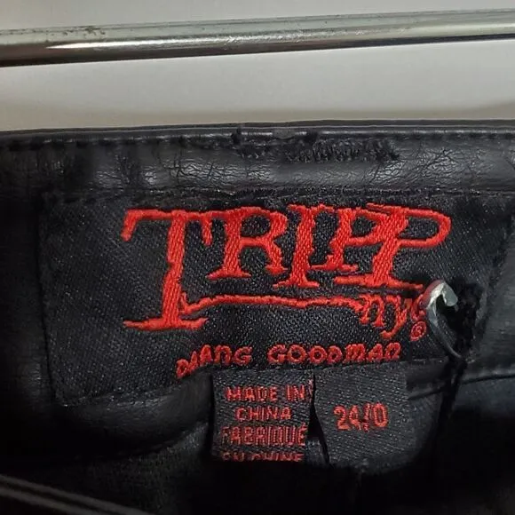 TRIPP NYC Black High Waist Faux Vegan Leather T Logo Pocket Short Size 0 / 24