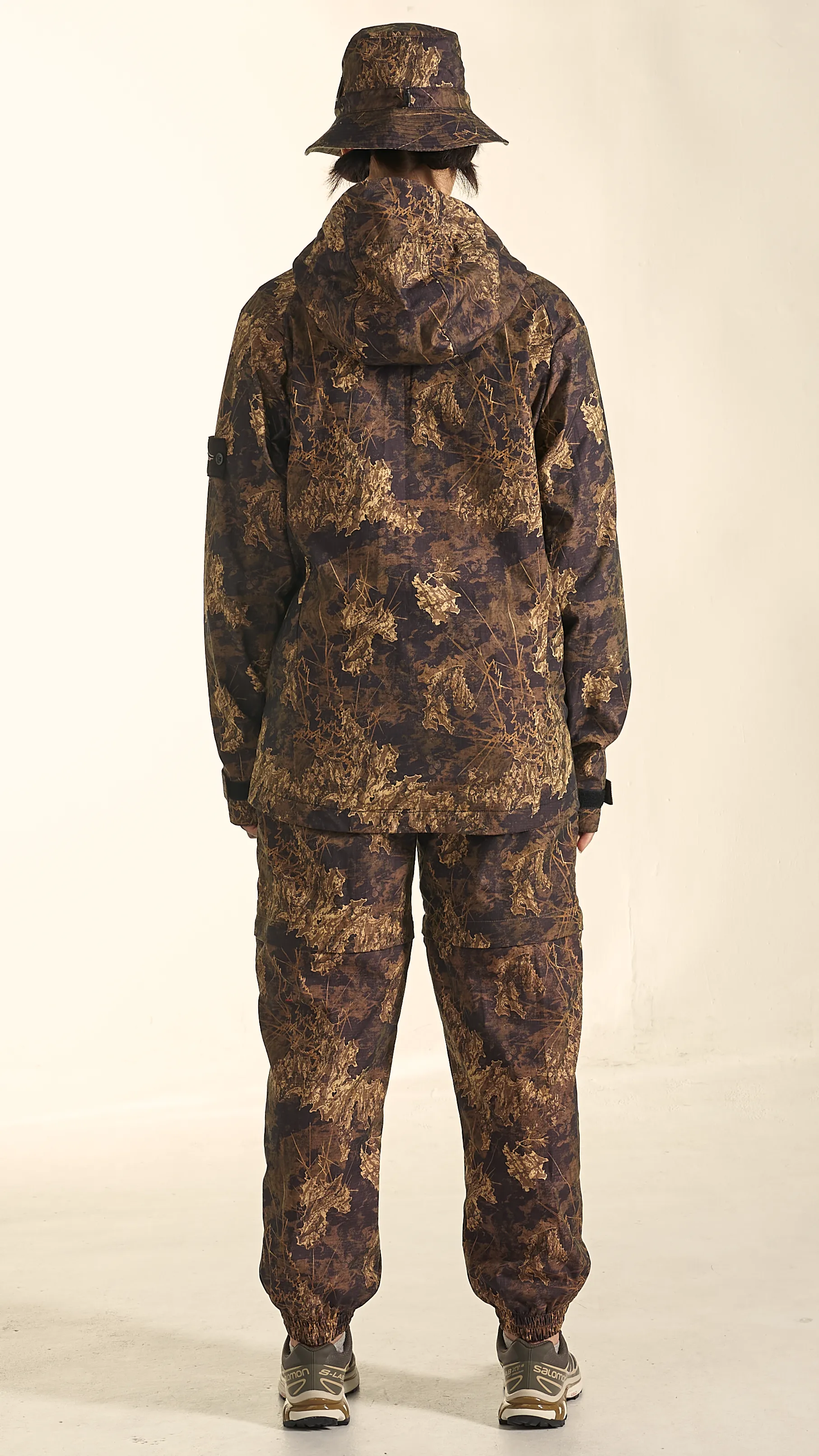 [UNISEX] BANGXGANJI X LOCO MOSQUITO ZIP-UP JACKET (BROWN)