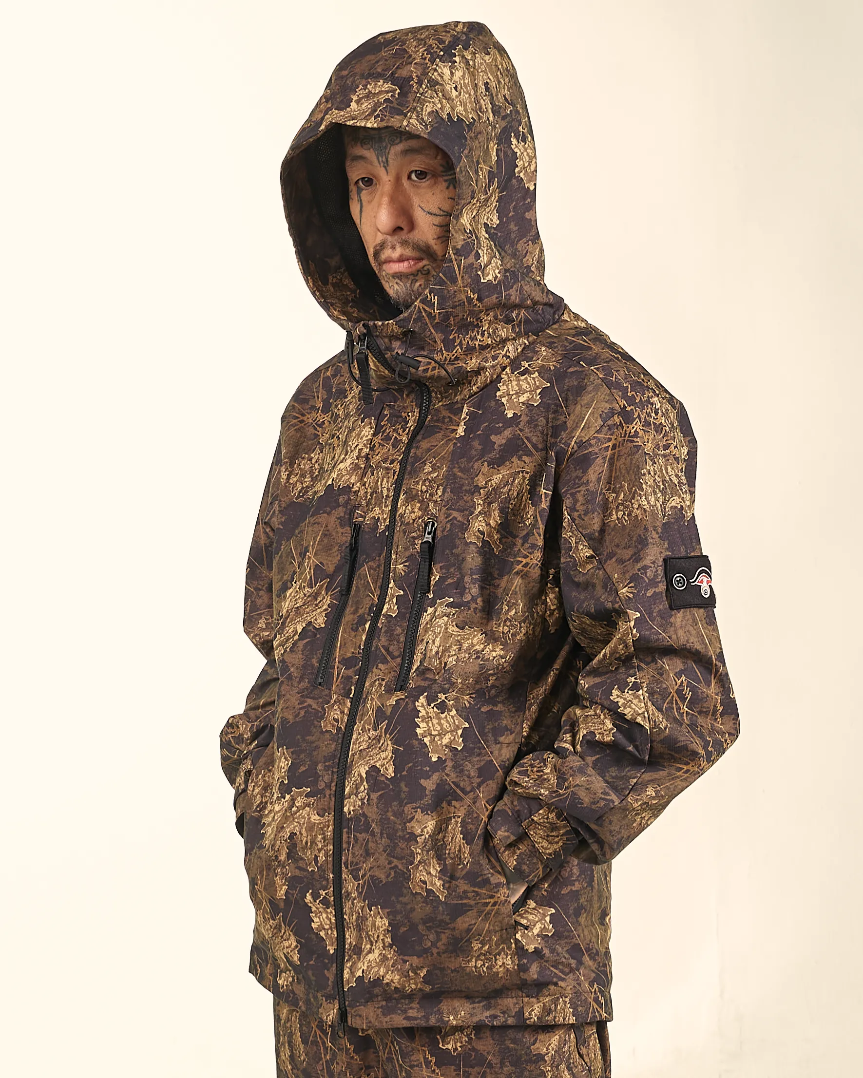 [UNISEX] BANGXGANJI X LOCO MOSQUITO ZIP-UP JACKET (BROWN)