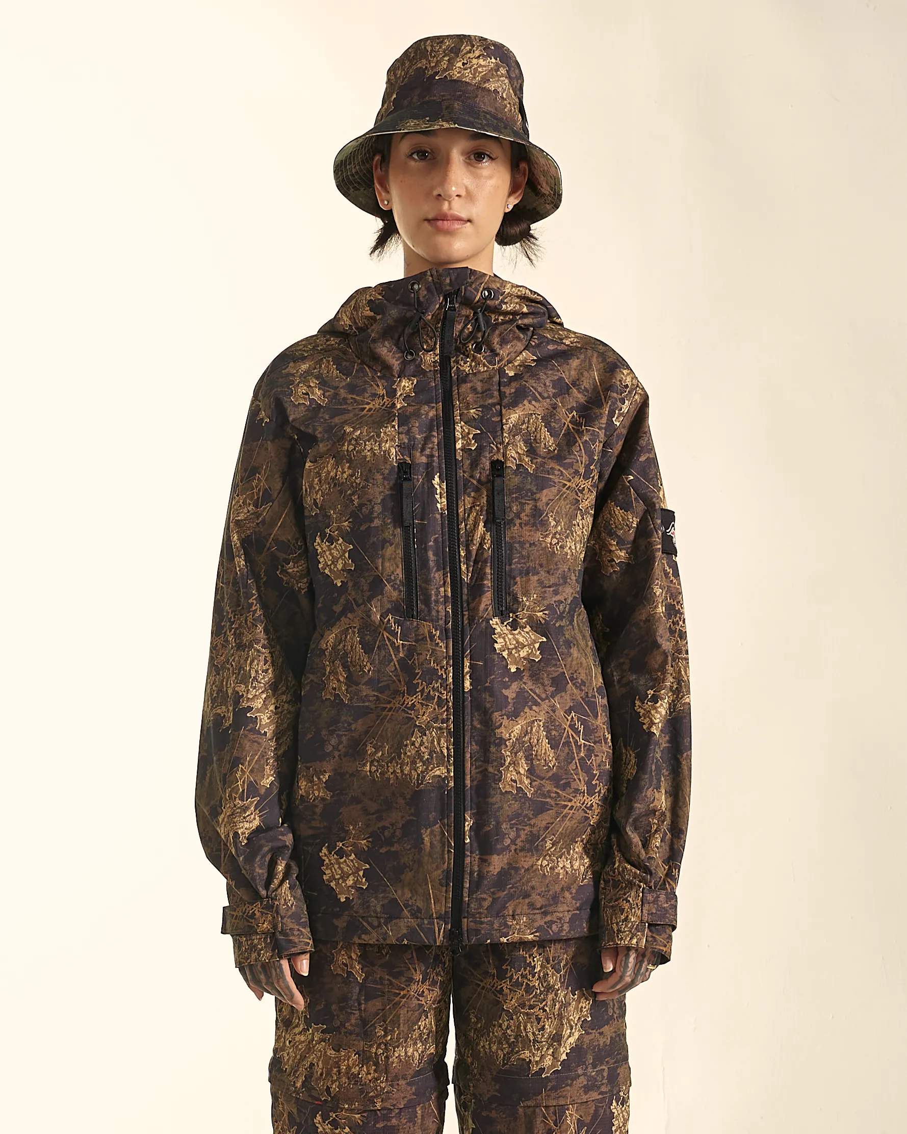 [UNISEX] BANGXGANJI X LOCO MOSQUITO ZIP-UP JACKET (BROWN)