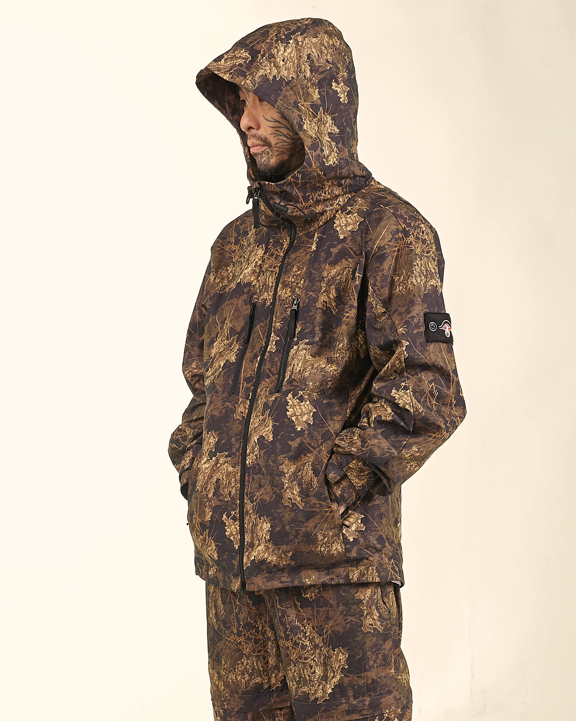 [UNISEX] BANGXGANJI X LOCO MOSQUITO ZIP-UP JACKET (BROWN)