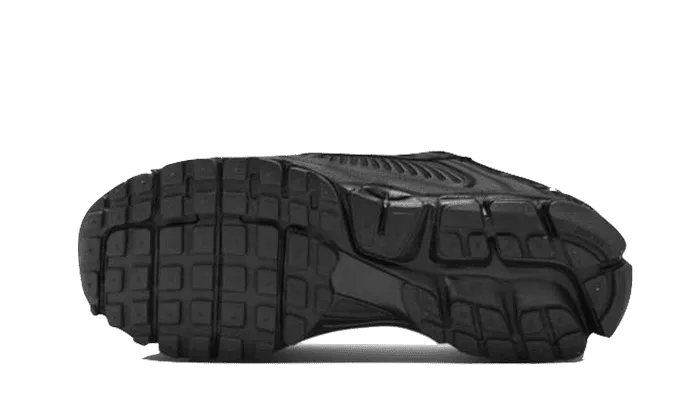 Vomero 5 Triple Black