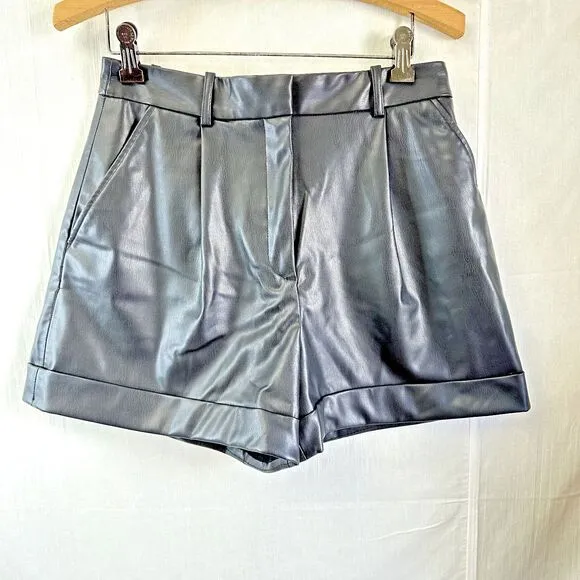 ZARA Women's Black Faux Leather High Rise Pleated Front Roll Hem Shorts SZ S